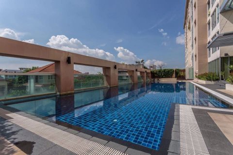 Condominio de 2 dormitorios en Chatuchak, Bangkok, Tailandia № 76436 - foto 28