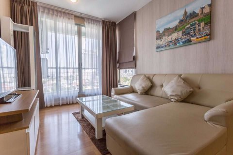 Condominio de 2 dormitorios en Chatuchak, Bangkok, Tailandia № 76436 - foto 9