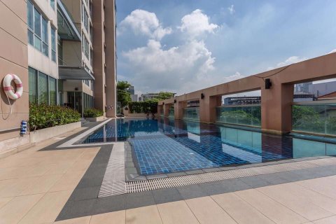 Condominio de 2 dormitorios en Chatuchak, Bangkok, Tailandia № 76436 - foto 26