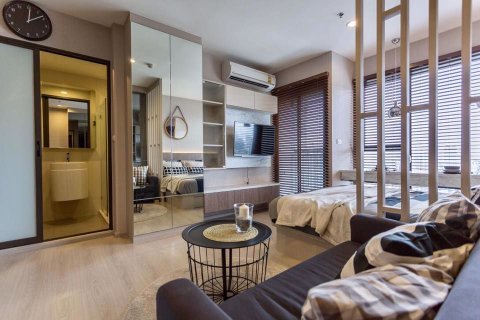 Studio dans le Condo à Ratchathewi, Bangkok, Thaïlande  № 76416 - photo 7