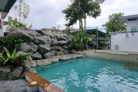Casa de 5 dormitorios en Pattaya, Tailandia № 80207 - foto 9