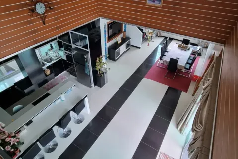 Casa de 5 dormitorios en Pattaya, Tailandia № 80207 - foto 11