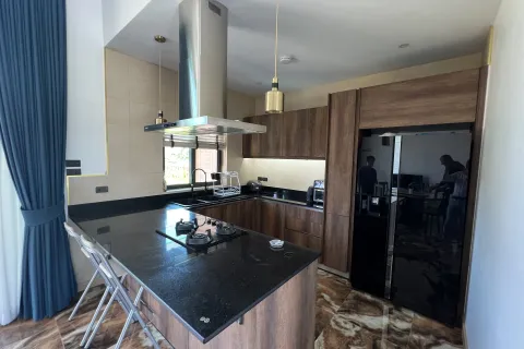 Casa de 3 dormitorios en Phuket, Tailandia № 142370 - foto 13