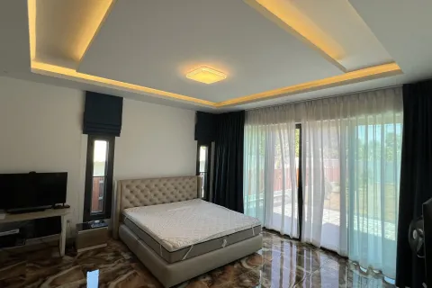 Casa de 3 dormitorios en Phuket, Tailandia № 142370 - foto 18