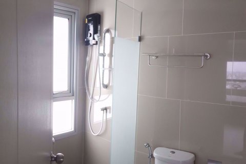 Condominio de 2 dormitorios en Bang Sue, Bangkok, Tailandia № 76530 - foto 11