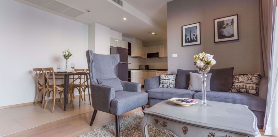Condominio de 2 dormitorios en Watthana, Bangkok, Tailandia № 76524