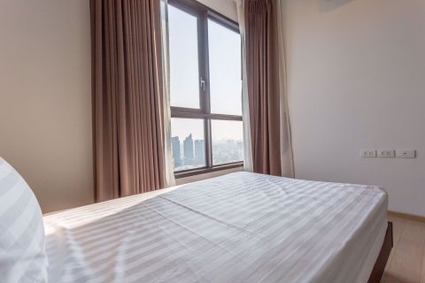Condominio de 2 dormitorios en Watthana, Bangkok, Tailandia № 76524 - foto 10