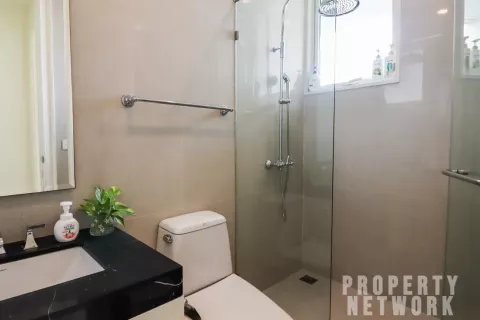 Condominio de 2 dormitorios en Watthana, Bangkok, Tailandia № 132251 - foto 8