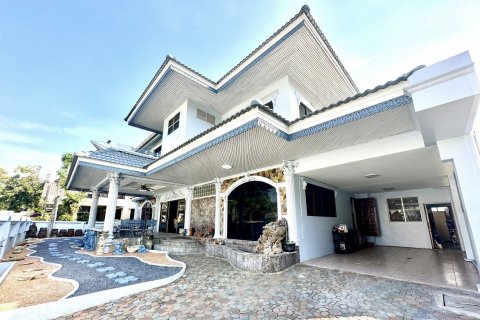 บ้านในตลิ่งชัน, กรุงเทพฯ, ประเทศไทย 7 ห้องนอน № 132249 - รูปถ่าย 19