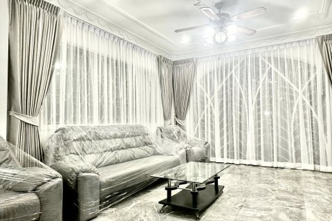 บ้านในตลิ่งชัน, กรุงเทพฯ, ประเทศไทย 7 ห้องนอน № 132249 - รูปถ่าย 2