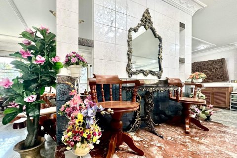 บ้านในตลิ่งชัน, กรุงเทพฯ, ประเทศไทย 7 ห้องนอน № 132249 - รูปถ่าย 26