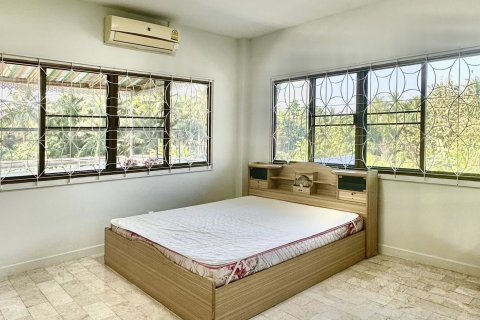 บ้านในตลิ่งชัน, กรุงเทพฯ, ประเทศไทย 7 ห้องนอน № 132249 - รูปถ่าย 25