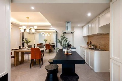Condominio de 3 dormitorios en Watthana, Bangkok, Tailandia № 132250 - foto 4