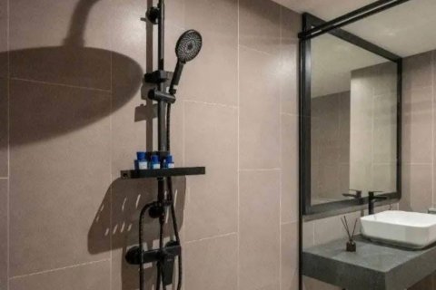 Condominio de 3 dormitorios en Watthana, Bangkok, Tailandia № 132250 - foto 18