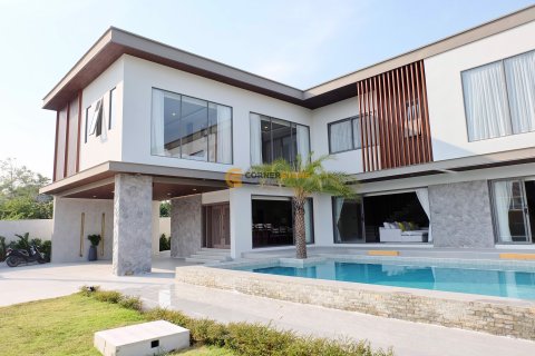 Estudio en Bang Lamung, Tailandia № 119612 - foto 2