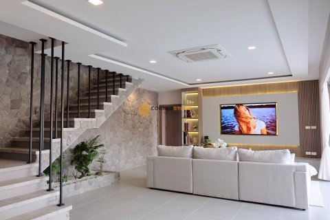 Estudio en Bang Lamung, Tailandia № 119612 - foto 16
