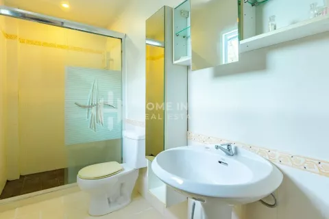 Local comercial en Kamala, Tailandia № 130916 - foto 7