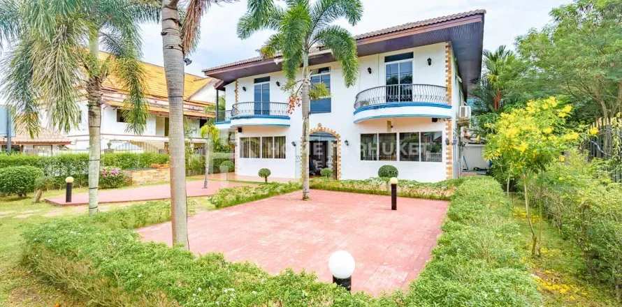 Local comercial en Kamala, Tailandia № 130916