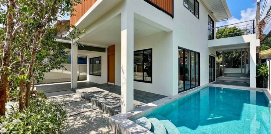 Chalet de 3 dormitorios en Kathu, Tailandia № 121017