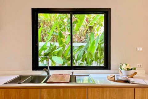 Chalet de 3 dormitorios en Kathu, Tailandia № 121017 - foto 9