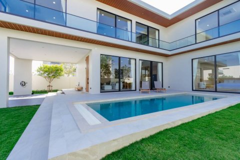 Villa à Hua Hin, Thaïlande 4 chambres № 121021