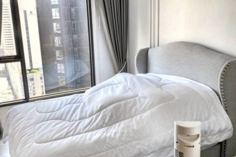 Condominio de 1 dormitorio en Bangkok, Tailandia № 121020 - foto 3