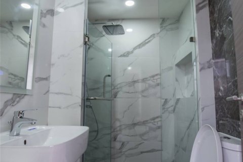 Townhouse in Saphan Sung, Bangkok, Thailand 4 bedrooms № 121019 - photo 9