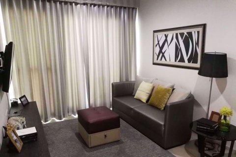 Eigentumswohnung in Bangkok, Thailand, 2 Schlafzimmer in Life Ratchadapisek  № 78150