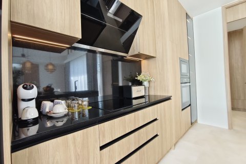 Chalet de 3 dormitorios en Bang Tao, Tailandia № 70925 - foto 13