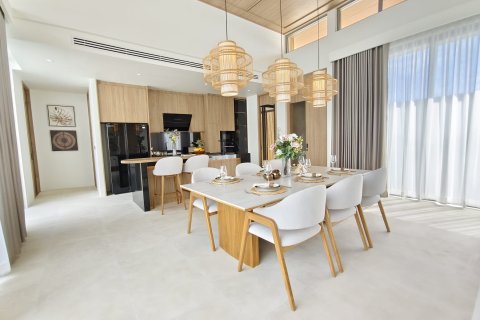 Chalet de 3 dormitorios en Bang Tao, Tailandia № 70925 - foto 2