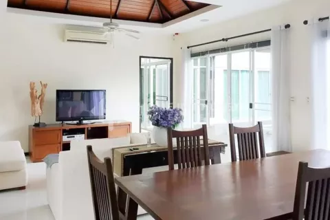 Casa de 3 dormitorios en Phuket, Tailandia № 131823 - foto 4