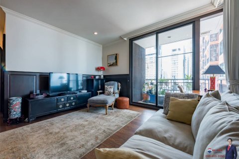 Condominio de 2 dormitorios en Khlong Toei, Bangkok, Tailandia № 123931 - foto 19