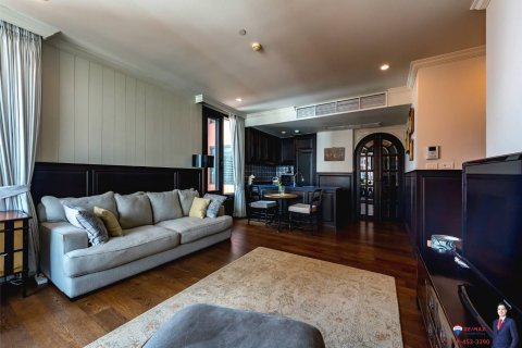 Condominio de 2 dormitorios en Khlong Toei, Bangkok, Tailandia № 123931 - foto 3