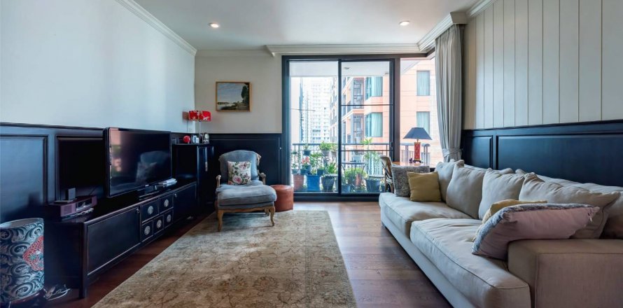 Condominio de 2 dormitorios en Khlong Toei, Bangkok, Tailandia № 123931
