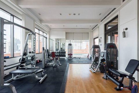 Condominio de 2 dormitorios en Khlong Toei, Bangkok, Tailandia № 123931 - foto 18