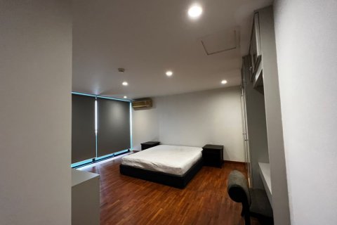 คอนโดมิเนียมในคลองเตย, กรุงเทพฯ, ประเทศไทย, 4 ห้องนอน № 123955 - รูปถ่าย 12
