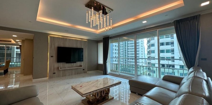 คอนโดมิเนียมในคลองเตย, กรุงเทพฯ, ประเทศไทย, 4 ห้องนอน № 123953