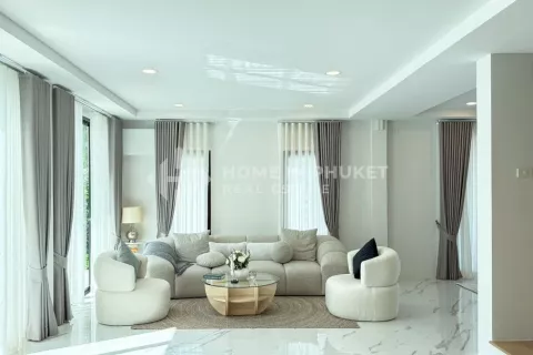 Casa de 3 dormitorios en Phuket, Tailandia № 131972 - foto 3