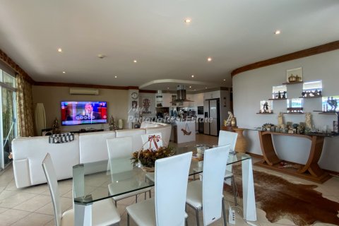 Condominio de 3 dormitorios en Bang Lamung, Tailandia № 132214 - foto 10