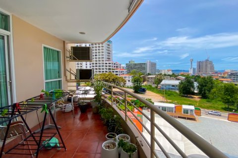 Condominio de 3 dormitorios en Bang Lamung, Tailandia № 132214 - foto 18