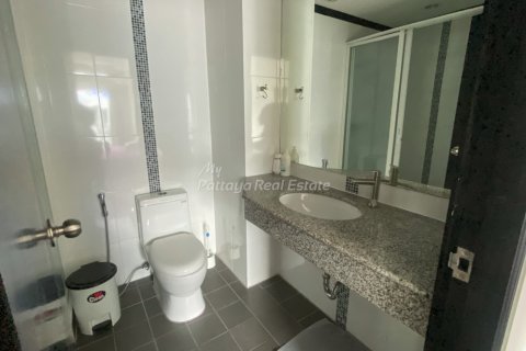 Condominio de 2 dormitorios en Pattaya, Tailandia № 132213 - foto 15