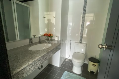Condominio de 2 dormitorios en Pattaya, Tailandia № 132213 - foto 11