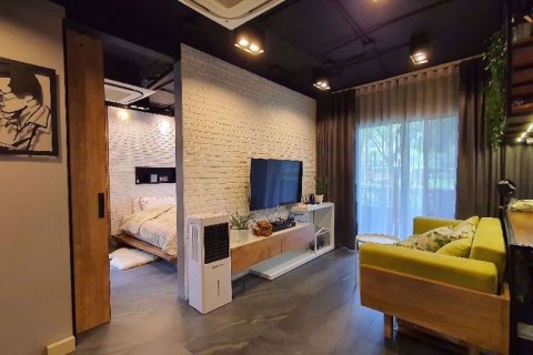 Condo à Bangkok, Thaïlande, 1 chambre à Elio Del Ray  № 77864