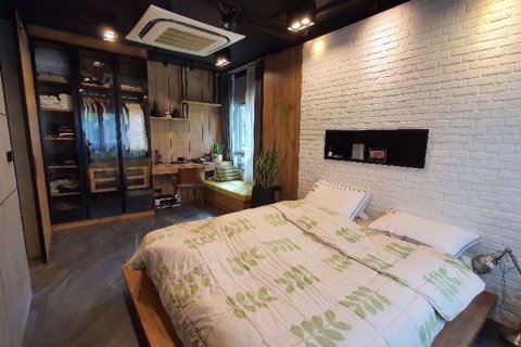 Sobre plano Elio Del Ray en Bangkok, Tailandia № 33836 - foto 4