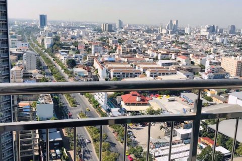 Sobre plano Supalai Lite Sathorn - Charoenrat en Bangkok, Tailandia № 67986 - foto 10
