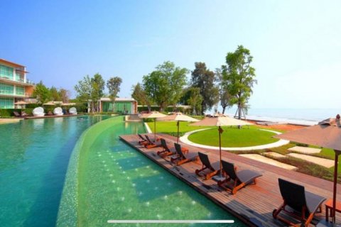 Condominio de 2 dormitorios en Hua Hin, Tailandia № 124675 - foto 3