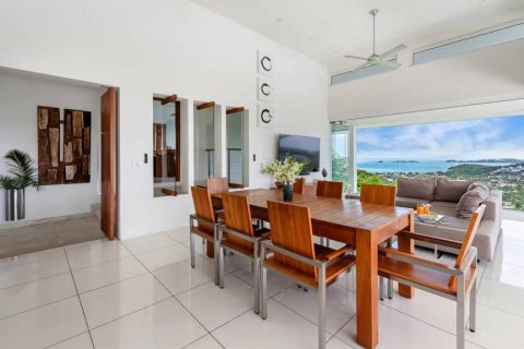 Chalet de 5 dormitorios en Surat Thani, Tailandia № 124673 - foto 7