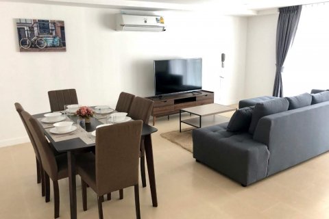 Apartamento de 2 dormitorios en Pattaya, Tailandia № 101327 - foto 2