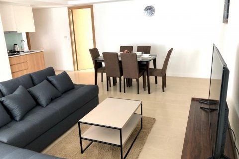 Apartamento de 2 dormitorios en Pattaya, Tailandia № 101327 - foto 3