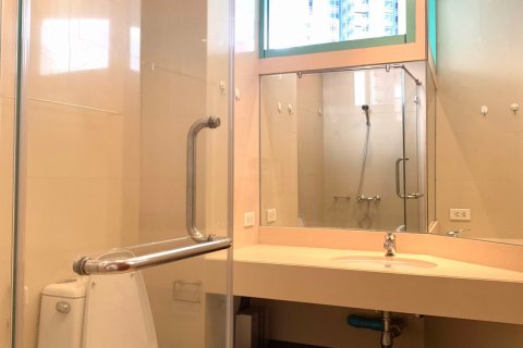 Condominio de 2 dormitorios en Bang Kho Laem, Bangkok, Tailandia № 80839 - foto 18